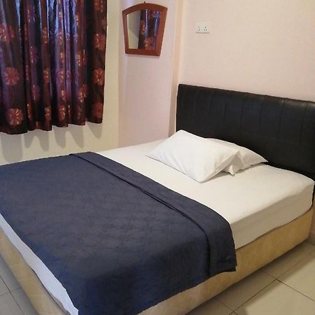 Apartment At Glory Beach Resort Port Dickson Quarto foto