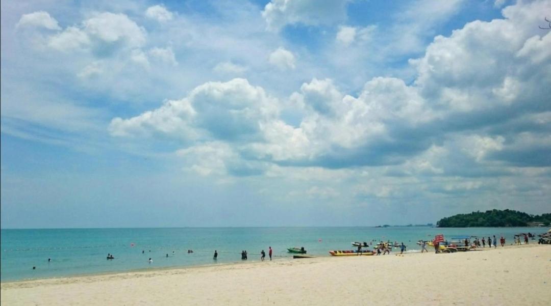 Apartment At Glory Beach Resort Port Dickson Exterior foto